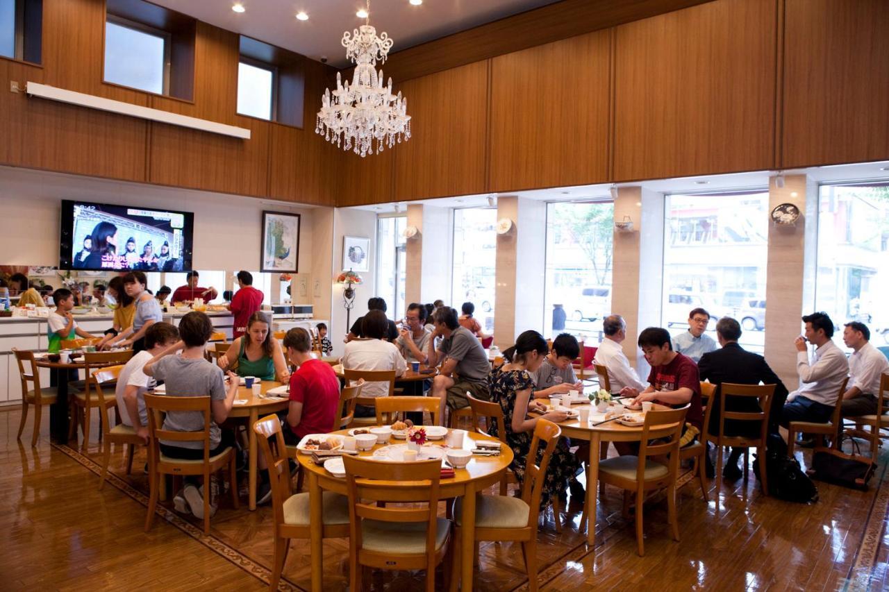Benikea Calton Hotel Fukuoka Tenjin Exterior photo